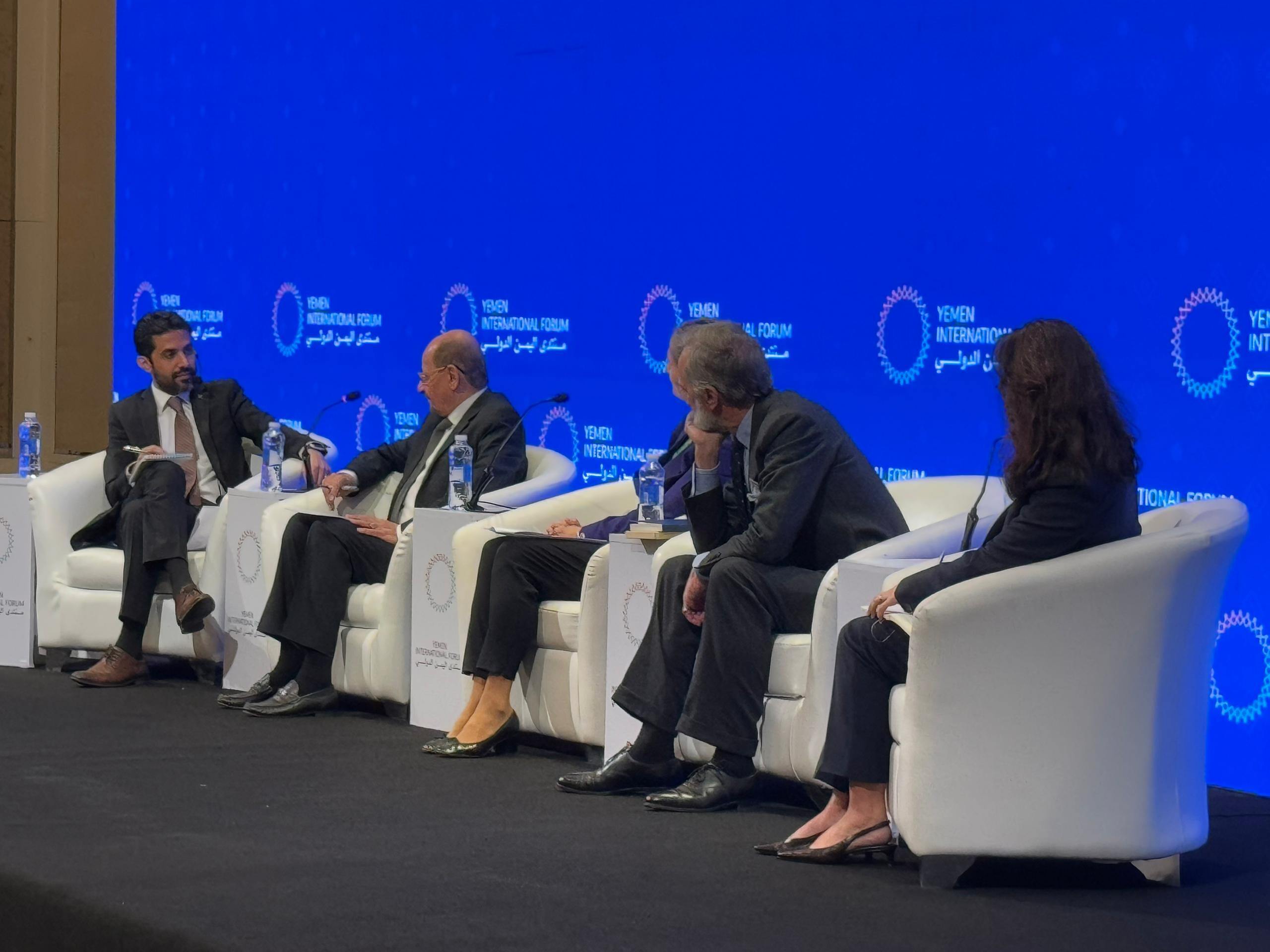 7085713e-6086-4c7c-9882-5deeecad9015