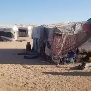 مأساة أسرة معاقة بجوار أحد أغنى الحقول النفطية في شبوة