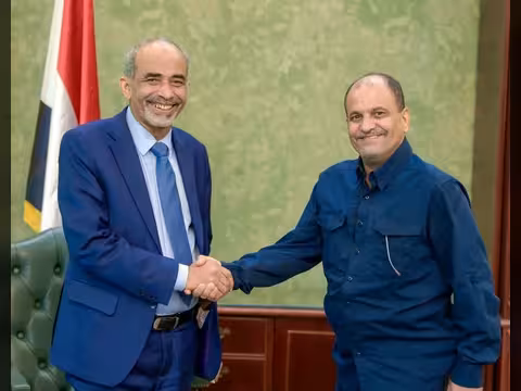 الفريق الركن الصبيحي: مجلس القيادة الرئاسي يضع ملف مكافحة الإرهاب في صدارة أولوياته