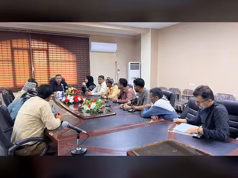 محافظ لحج مراد الحالمي يلتقي شباب ونشطاء العاصمة الحوطة لمناقشة قضايا المديرية ورسم ملامح مستقبل