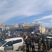 احتشاد شعبي في الضالع للمطالبة بسرعة تنفيذ القصاص في قضية مقتل الشاب علي فارس