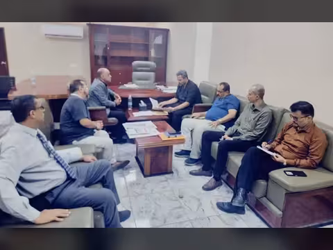 محافظ لحج يبحث مع مؤسسة "تواصل" التنموية تعزيز التدخلات الكويتية الخدمية والإنسانية بالمحافظة